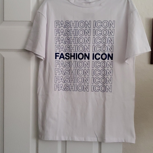 Fashion Nova Tee NWT! - Picture 4 of 9